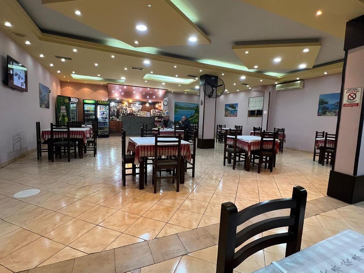 Hotel Ziku Durrës Buitenkant foto