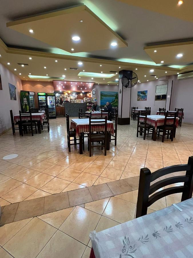 Hotel Ziku Durrës Buitenkant foto